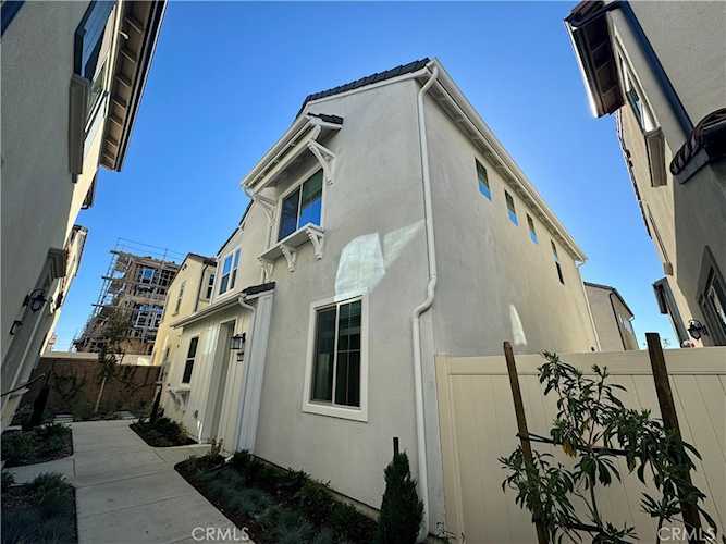 510 Embrook Way, West Covina, CA 91791