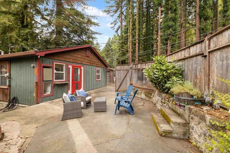 15765 Kings Creek Rd, Boulder Creek, CA 95006