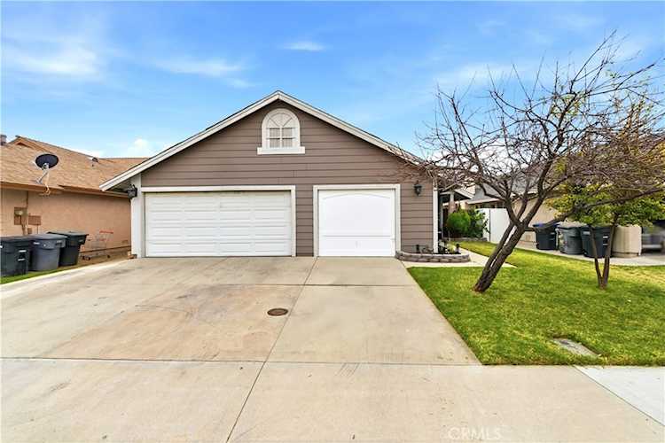 2536 Slew of Gold Ct, Perris, CA 92571
