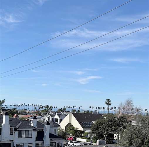709 1/2 Larkspur #1, Corona Del Mar, CA 92625