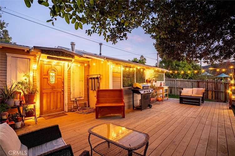 10434 Irma Ave, Tujunga, CA 91042