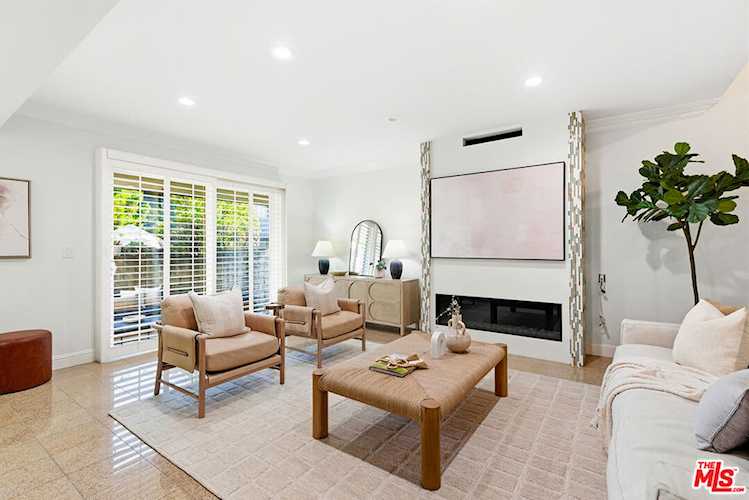 13233 Fiji Way #H, Marina Del Rey, CA 90292