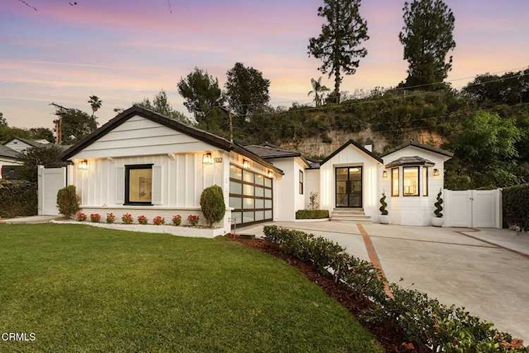 5132 Crown Ave, La Canada Flintridge, CA 91011