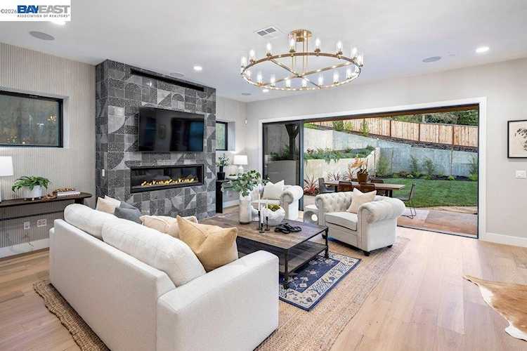 180 180 Castle Hill Ranch Rd, Walnut Creek, CA 94595