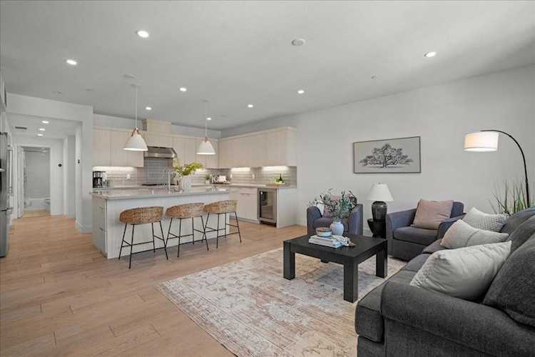 16293 Gellatt Ct, Los Gatos, CA 95032