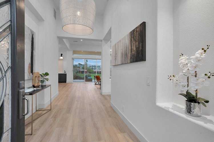 710 Hawk Hill Trl, Palm Desert, CA 92211