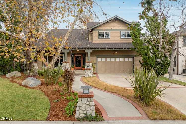 924 S Oakland Ave, Pasadena, CA 91106