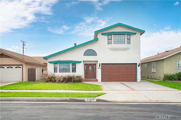 22025 Bonita, Carson, CA 90745