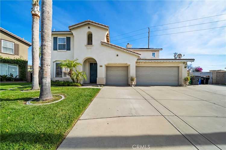 13413 Pelican Peak Ct, Eastvale, CA 92880