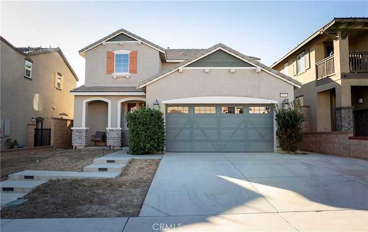 5176 Wintercress, Fontana, CA 92336