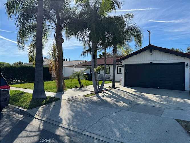 5301 Raintree, Yorba Linda, CA 92886