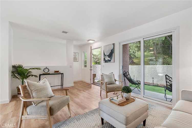 12411 Osborne St #128, Pacoima, CA 91331