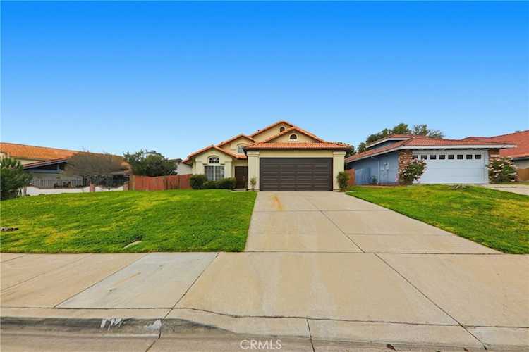 24808 Half Dome Ct, Murrieta, CA 92562