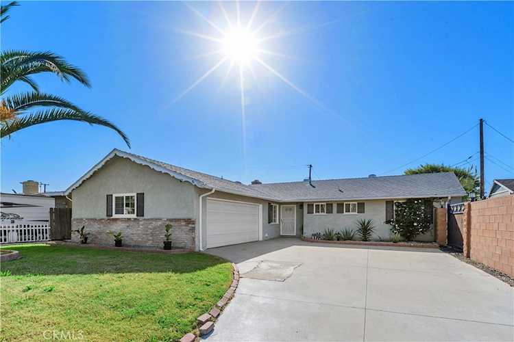 10480 Bryan St, Riverside, CA 92505