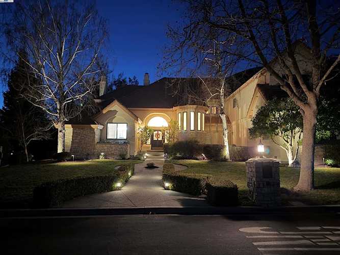 3146 3146 Blackhawk Meadow Dr, Danville, CA 94506