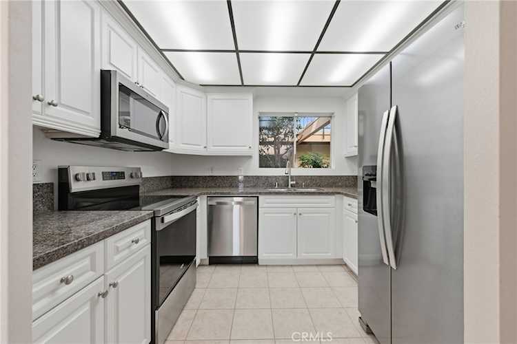 3243 San Amadeo #1F, Laguna Woods, CA 92637