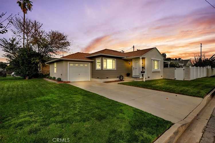 8905 Warvale St, Pico Rivera, CA 90660