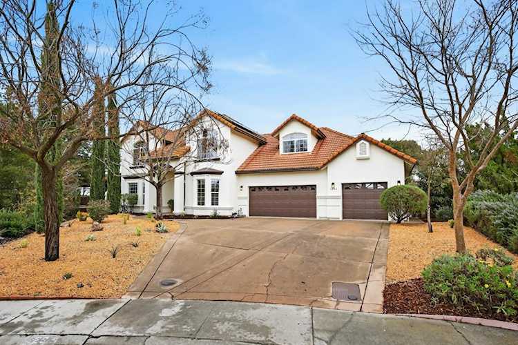 3203 Morro Bay Avenue, Davis, CA 95616