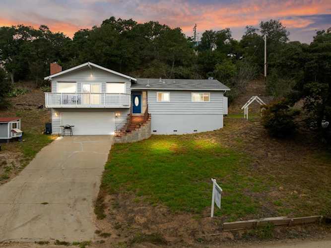 6477 Boyer Way, Salinas, CA 93907