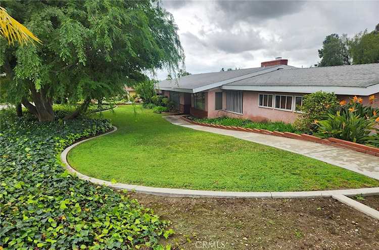 1091 Citrus Dr, La Habra, CA 90631