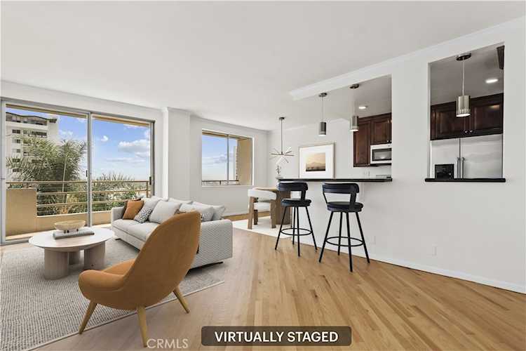 1131 Alta Loma Rd #527, West Hollywood, CA 90069