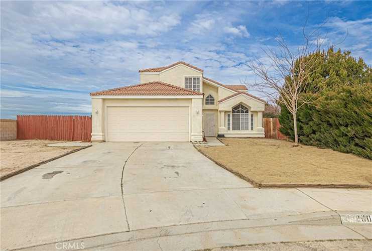 2601 Via Madalena, Lancaster, CA 93535