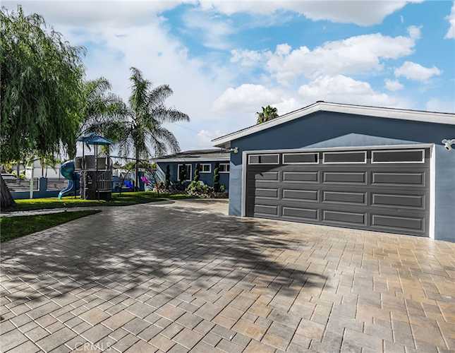 703 N Roanne, Anaheim, CA 92801