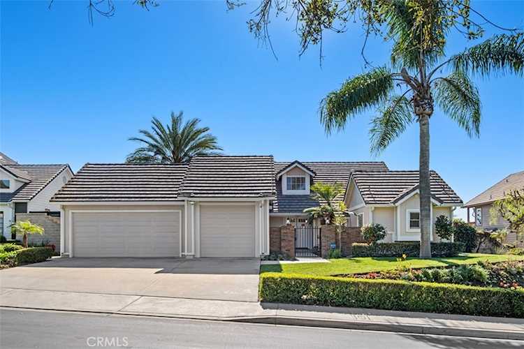 4 Northampton, Coto De Caza, CA 92679