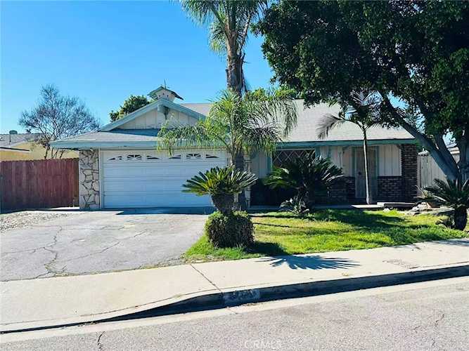 4453 Benham Ave, Baldwin Park, CA 91706