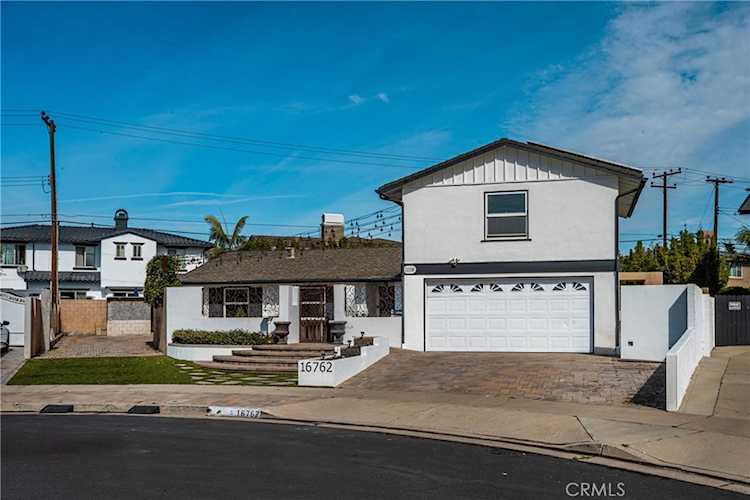16762 Mulberry Circle, Fountain Valley, CA 92708