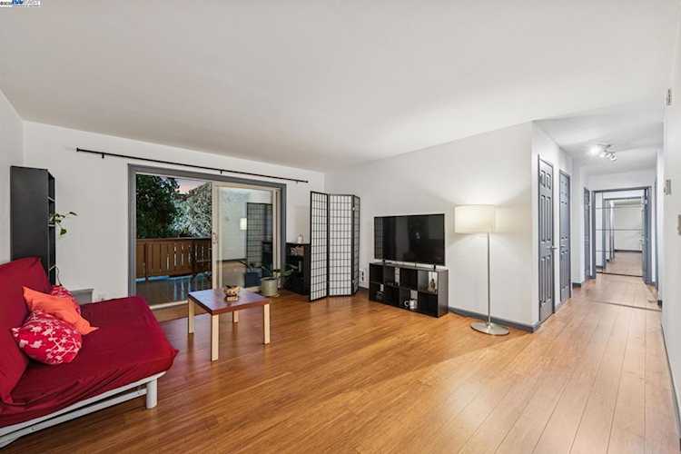 1321 1321 Webster St #D116, Alameda, CA 94501