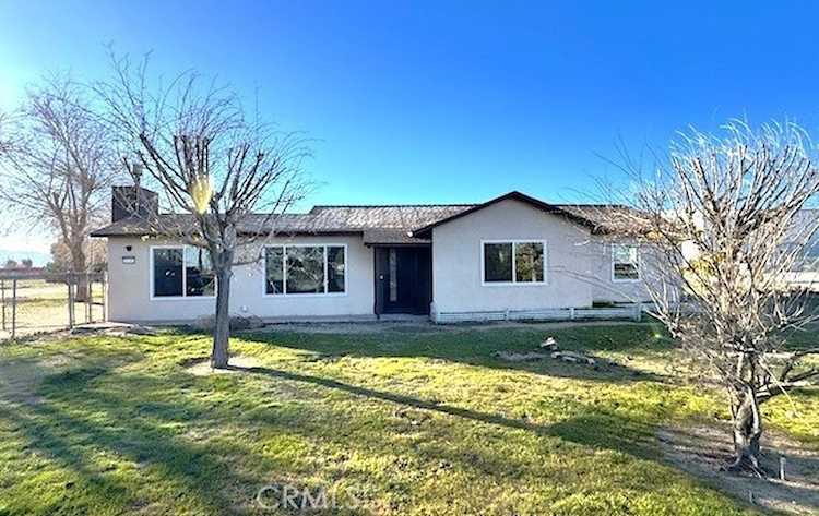 15591 El Centro, Hesperia, CA 92345