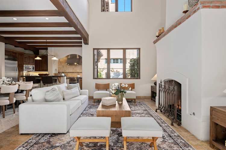 618 Anacapa St #5, Santa Barbara, CA 93101