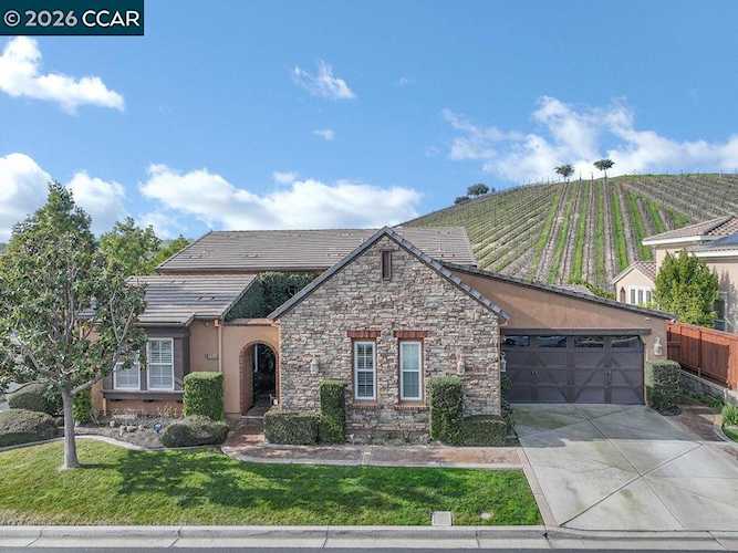 1155 1155 Saint Julien St, Brentwood, CA 94513