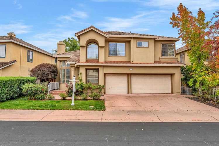 221 Victory Circle, San Ramon, CA 94582