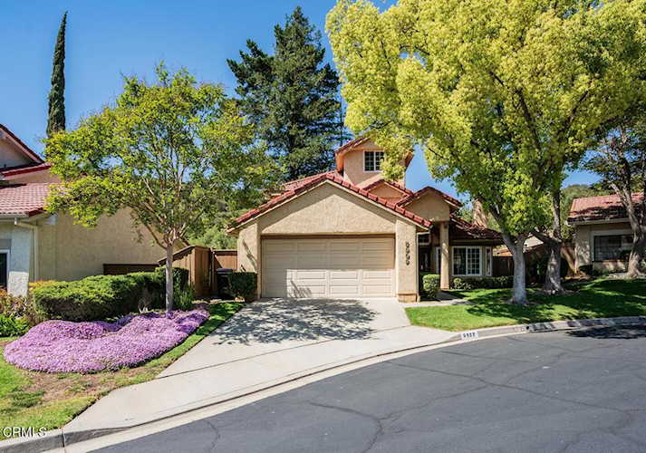 6909 Pala Mesa Dr, Oak Park, CA 91377