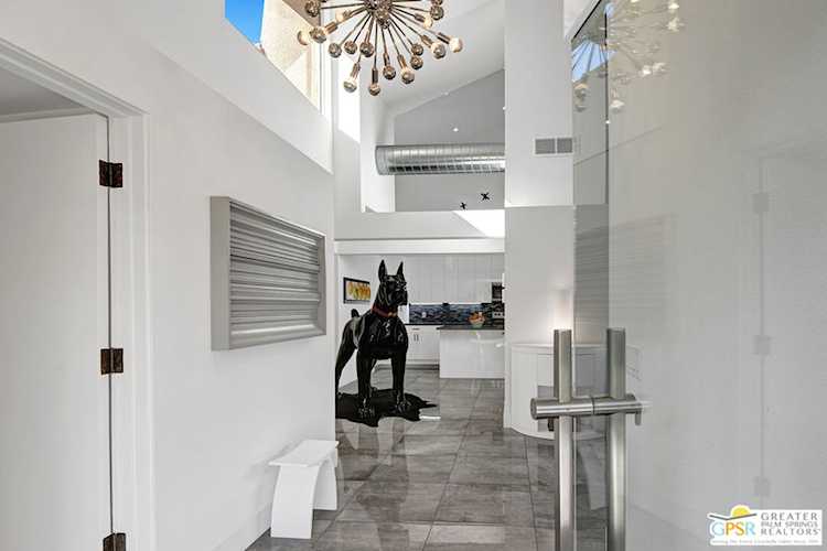 186 Kavenish Dr, Rancho Mirage, CA 92270