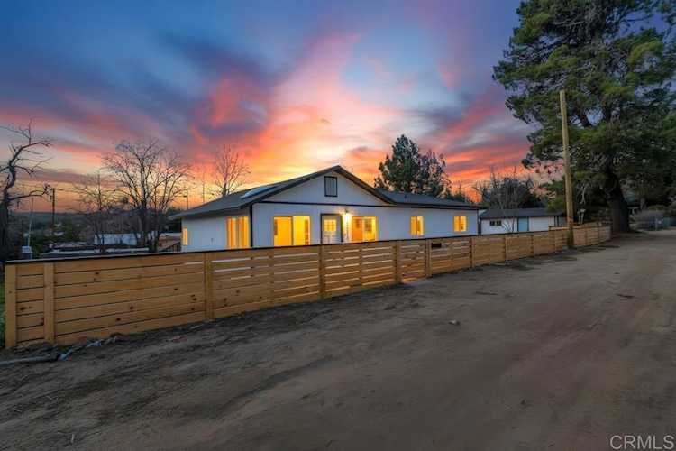 2526 Buckthorn Trl, Boulevard, CA 91905