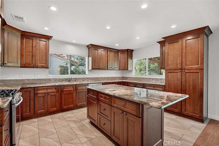 6633 E Paseo Del Norte, Anaheim Hills, CA 92807