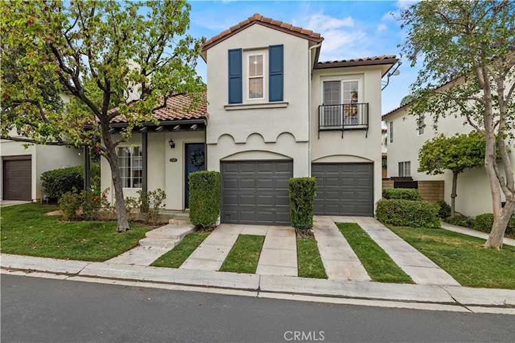 23307 Anacapa, Valencia, CA 91354