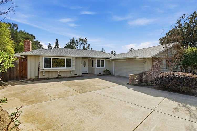 1687 Dalehurst Ave, Los Altos, CA 94024