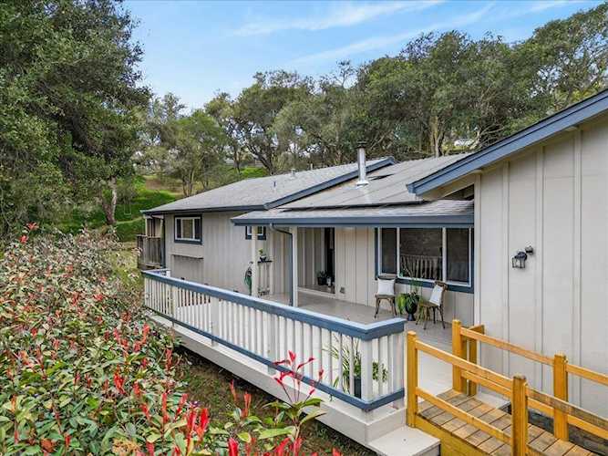 17140 Garlen Ln, Salinas, CA 93907