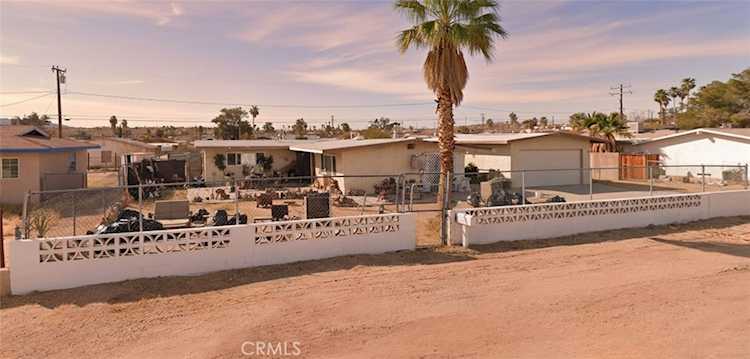 6074 Morongo, San Bernardino, CA 92277