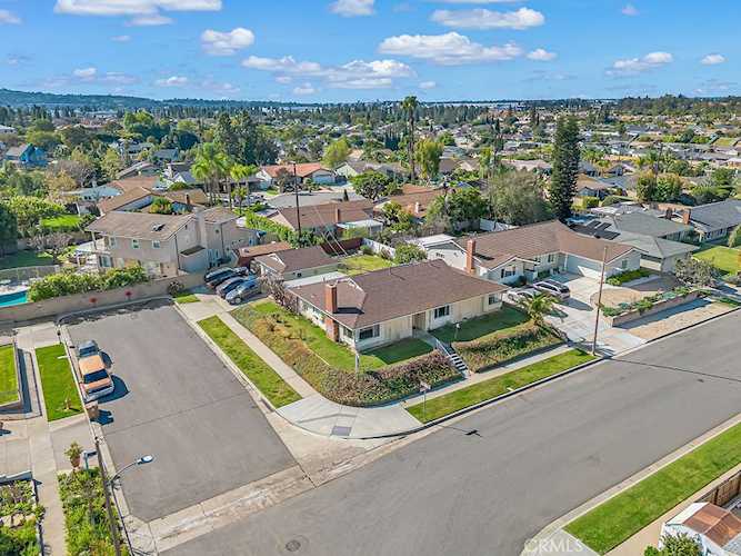 17752 Ridgecrest, Yorba Linda, CA 92886