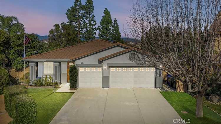 5725 Ridgemark, Fontana, CA 92336