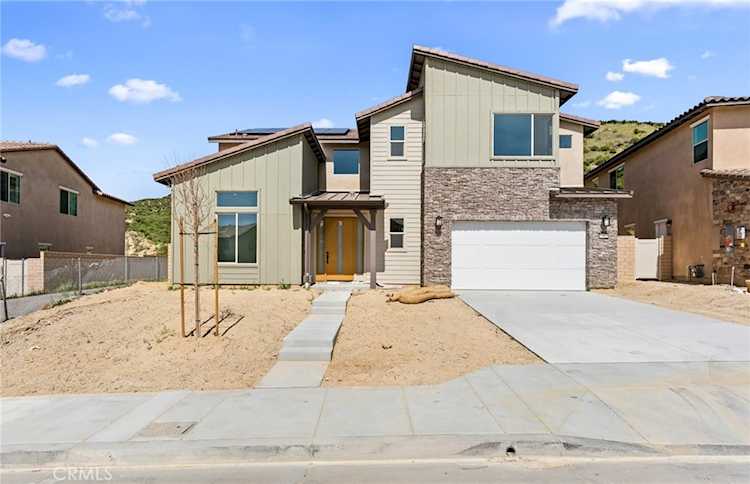 11838 Canoga Ave, Chatsworth, CA 91311