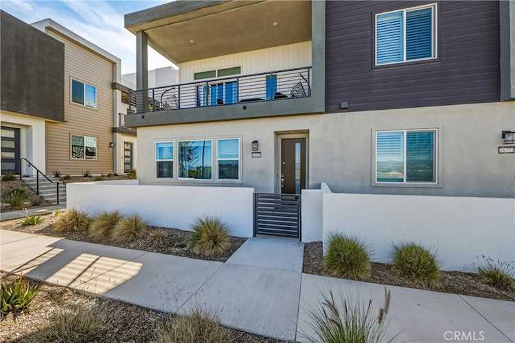 26767 Laurel Mountain Loop, Valencia, CA 91381