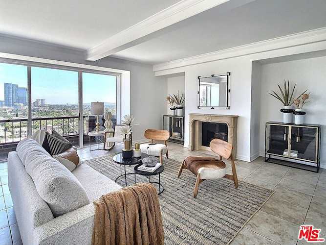 10550 Wilshire Blvd #1004, Los Angeles, CA 90024