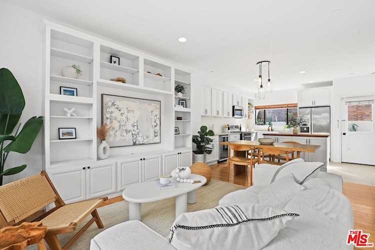 1237 24th St #B, Santa Monica, CA 90404