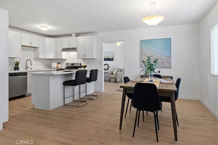 425 Bancroft St, San Diego, CA 92102